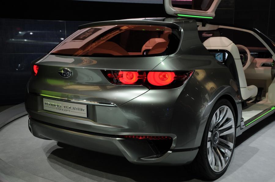  Subaru Hybrid Tourer Concept 2009 года  (фото 27 из 86)